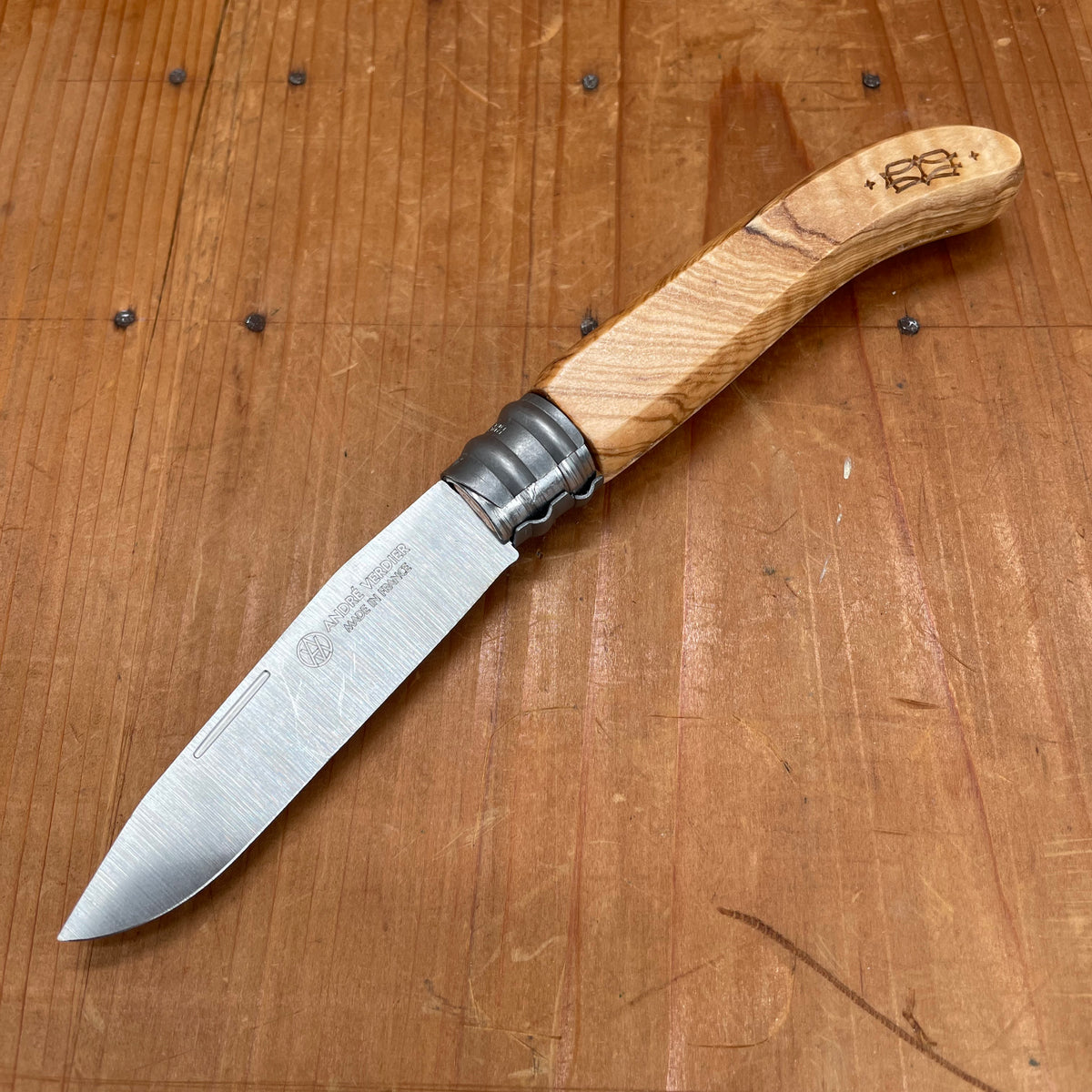 André Verdier L'Alpage 8.5cm Stainless Steel Folding Knife Olive Handle