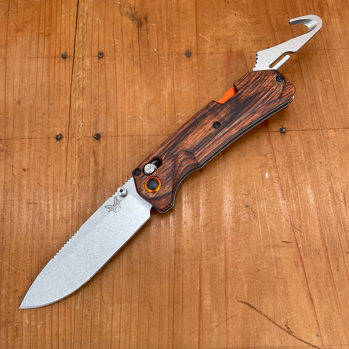 Benchmade 15062 Grizzly Creek Drop Point CPM-S30V AXIS Lock Stabilized Wood Handle with Guthook