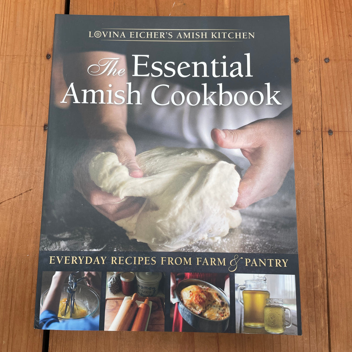 The Essential Amish Cookbook - Lovina Eicher