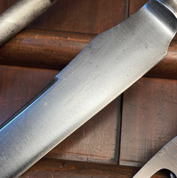 Landers Frary & Clark Aetna Works Carving Set Molded Celluloid & Carbon Steel