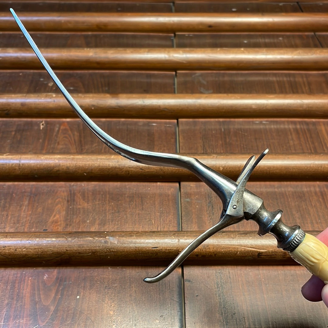 Landers Frary & Clark Aetna Works Carving Set Molded Celluloid & Carbon Steel
