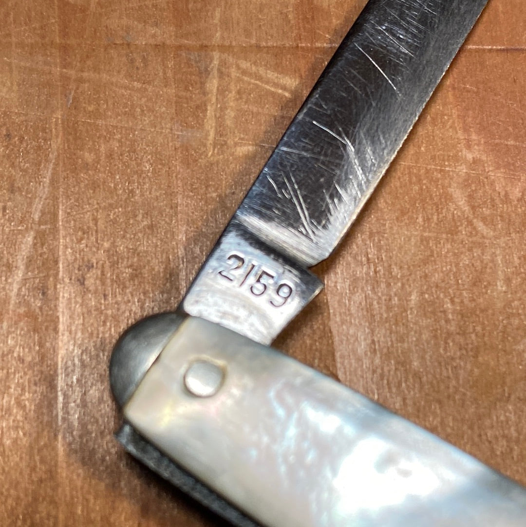 Boker USA 2 7/8” Pen Knife Mother of Pearl no.2159 1917-1986