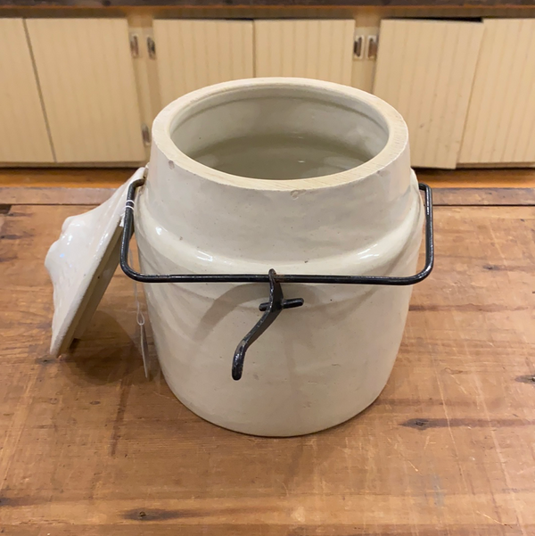 Vintage Western Stoneware Co Crock Weir Seal