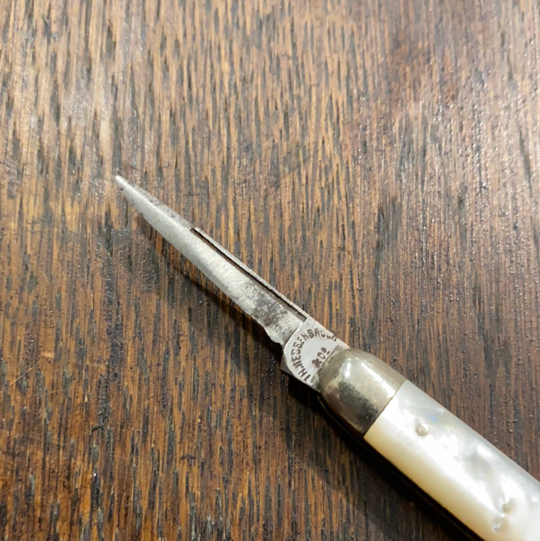 T Hessenbruch & Co 2 7/8" Pen Knife Pearl Philadelphia 1873-1906