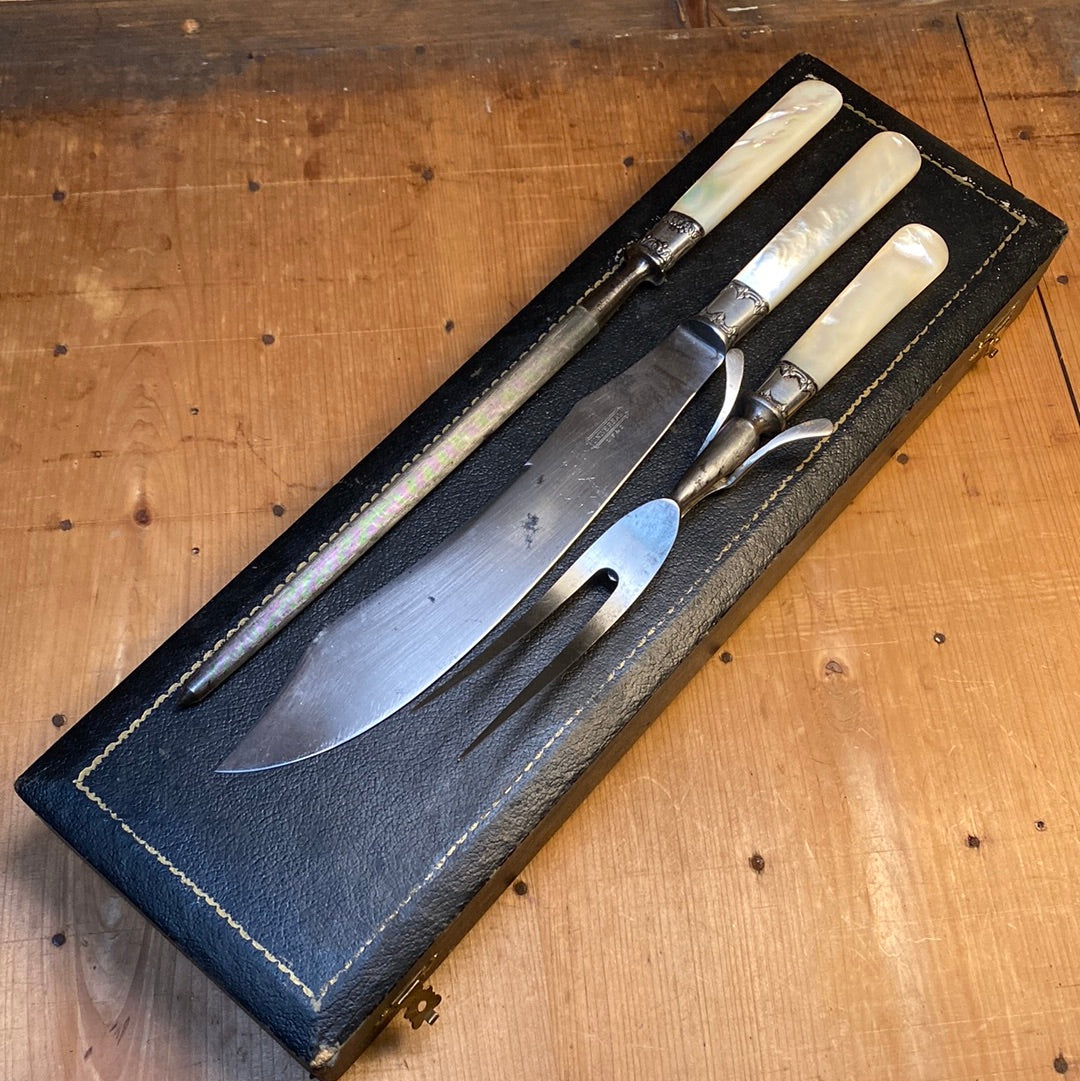 Landers Frary & Clark Universal Carving Set Carbon Steel & Mother of Pearl In Box Early 1909-1965