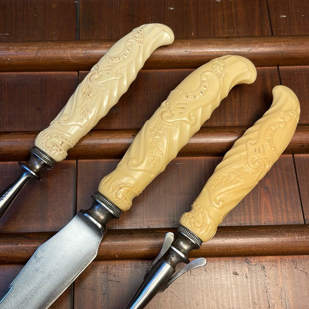 Landers Frary & Clark Aetna Works Carving Set Molded Celluloid & Carbon Steel