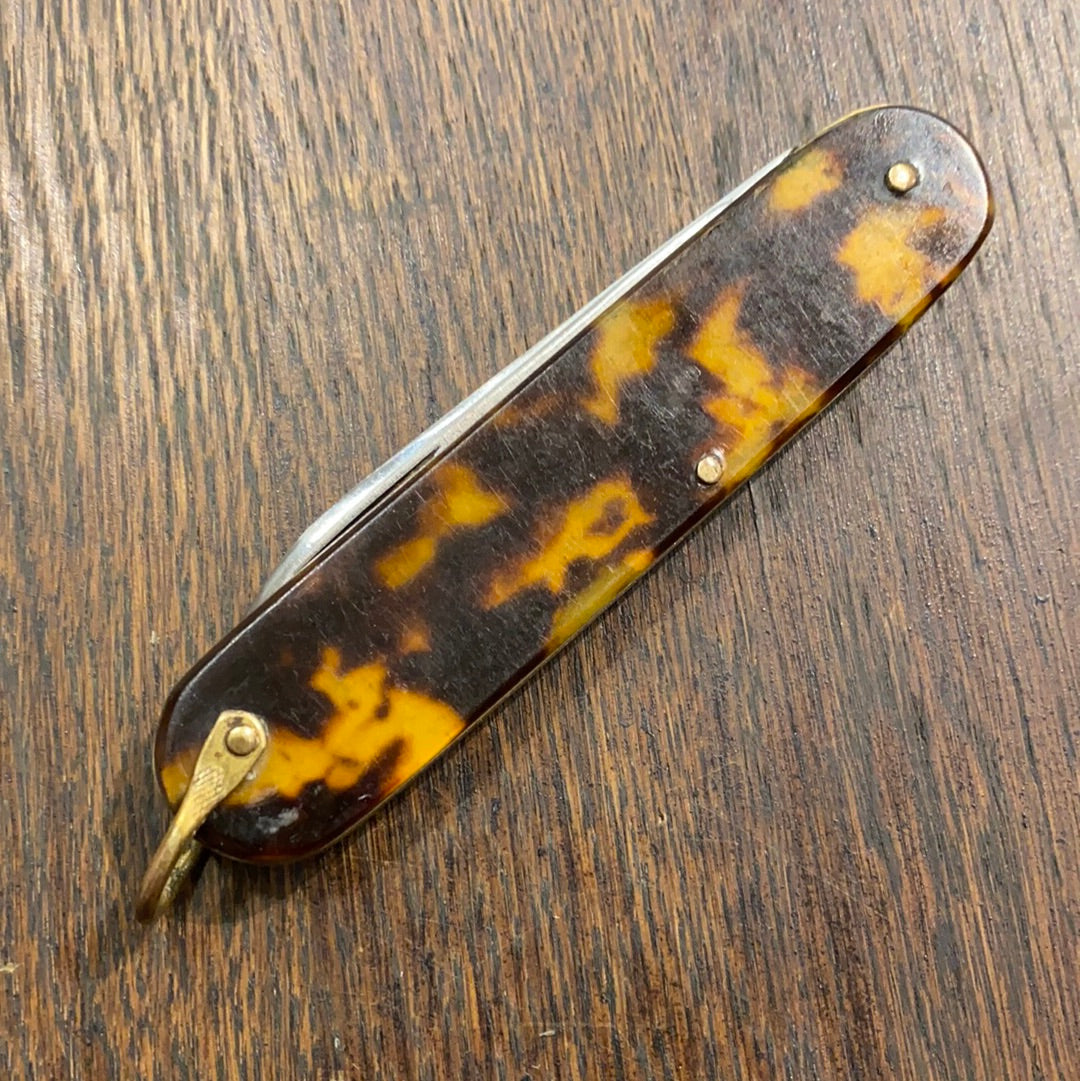 Unmarked 3 1/2” Wide Pen Knife Imitation Tortoise - France 1920’’s 30’s??