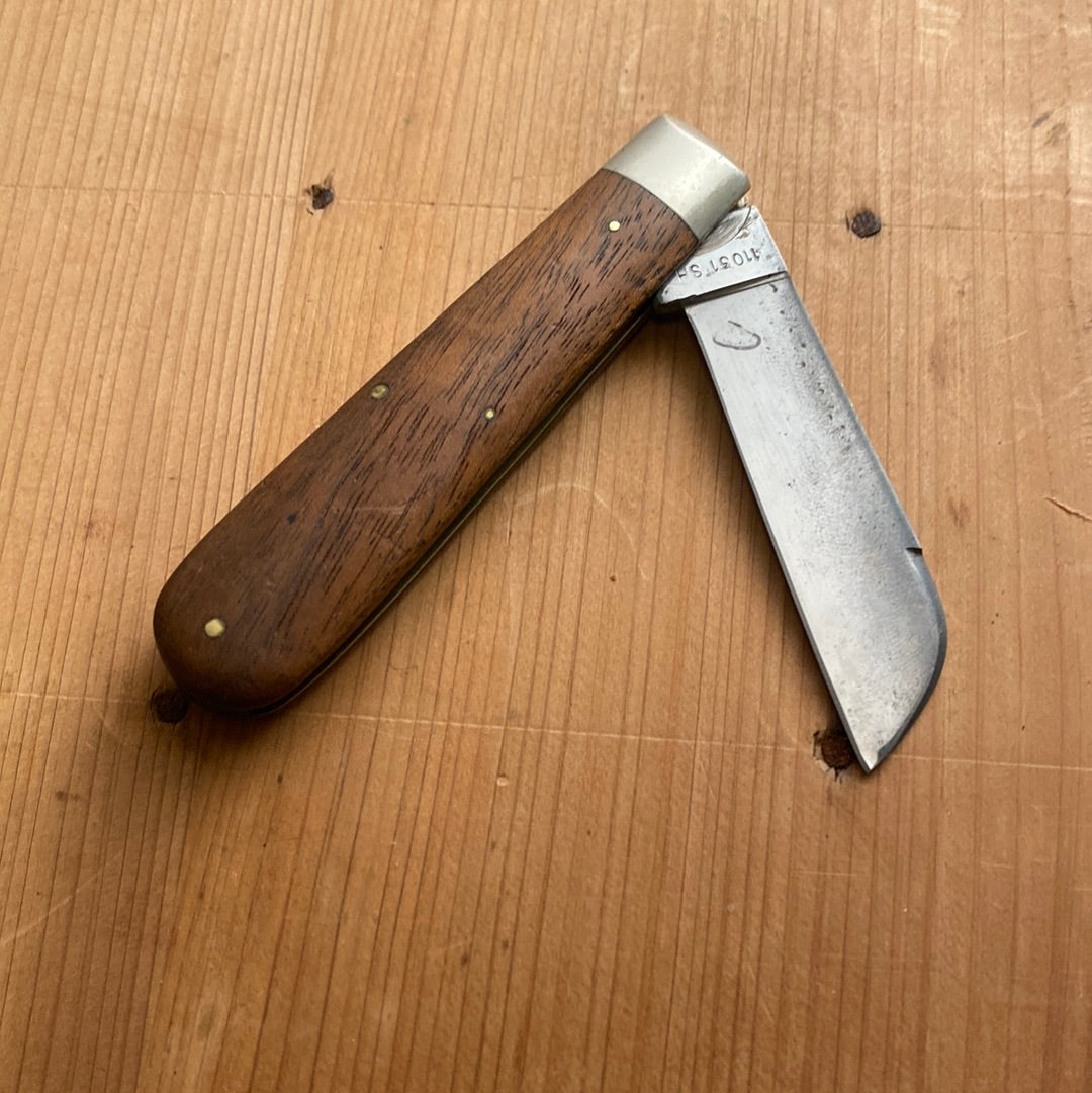 Case XX 11031 SH 3 3/4” Sheepsfoot Jack Walnut 1970 10 dots