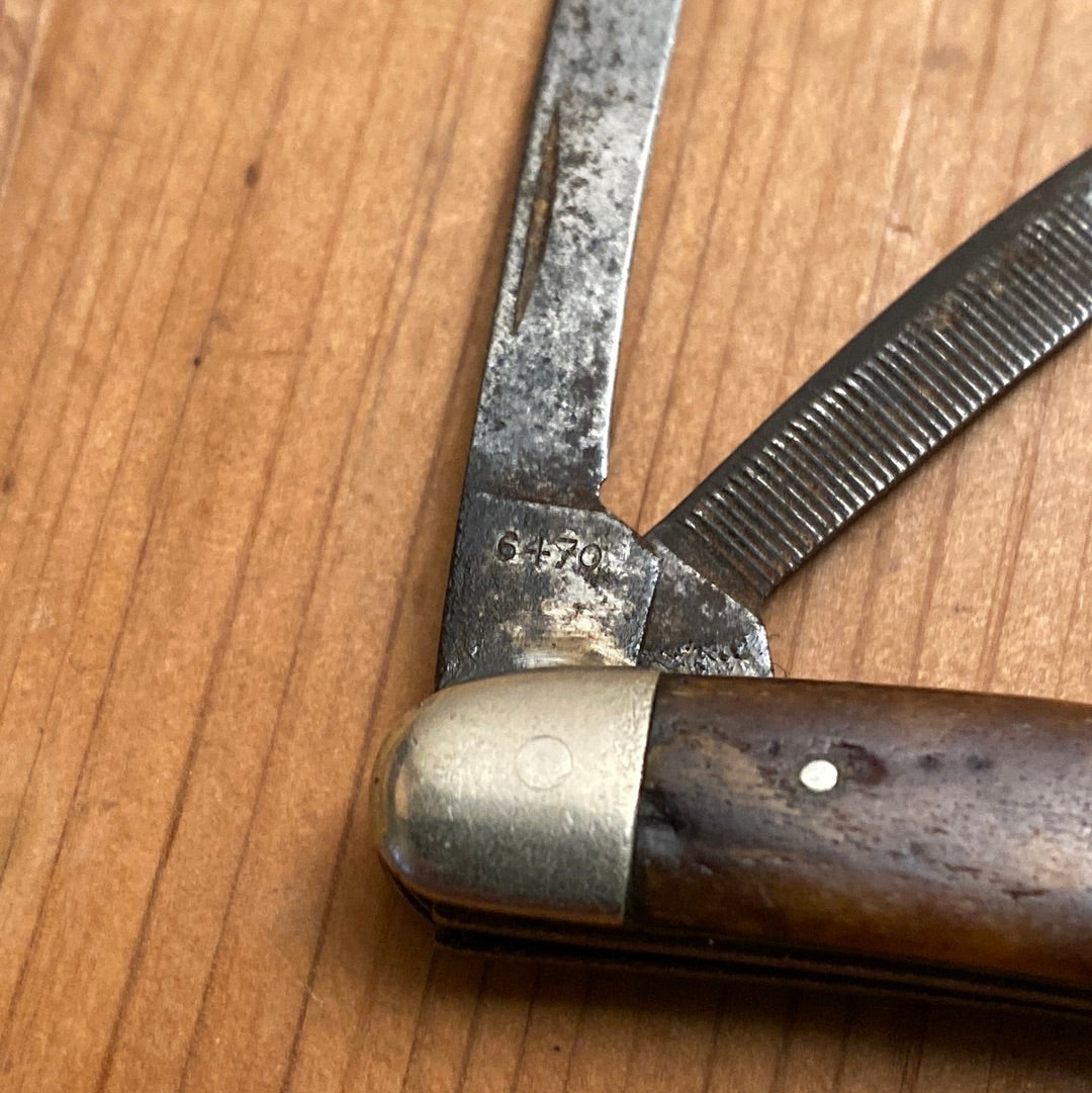 W R Case & Sons Bradford Pa 3 1/8” Congress Greenbone  6470 1905-14