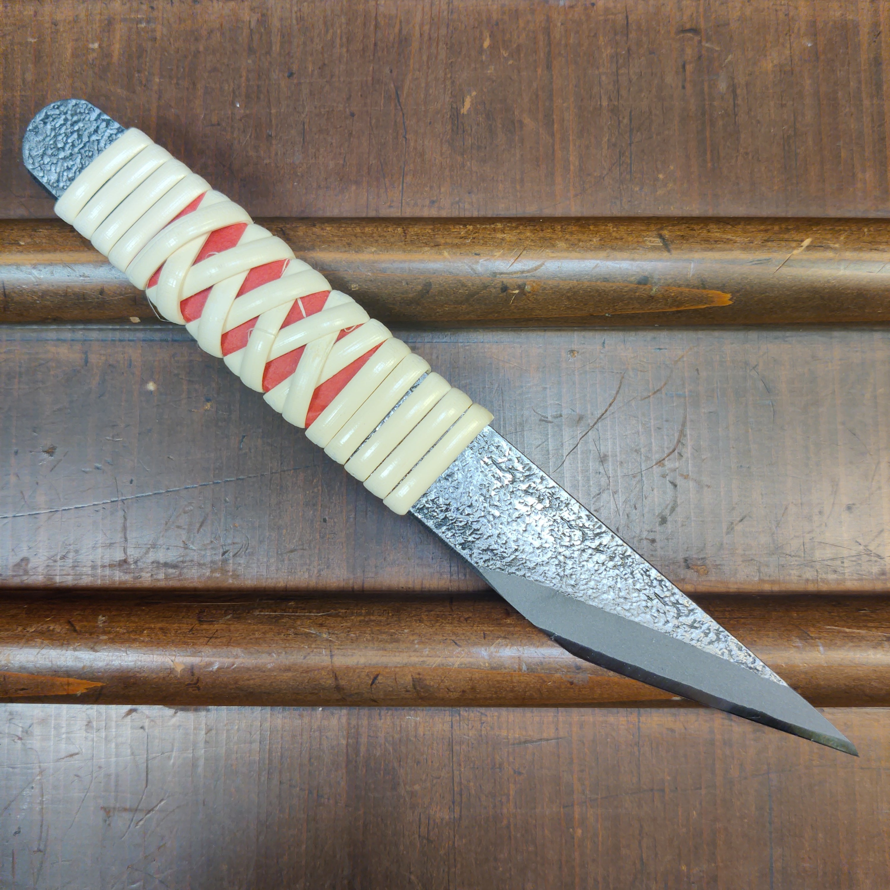 Morihei Yoshitomo Kiridashi 21mm Shirogami 2 Rattan – Bernal Cutlery