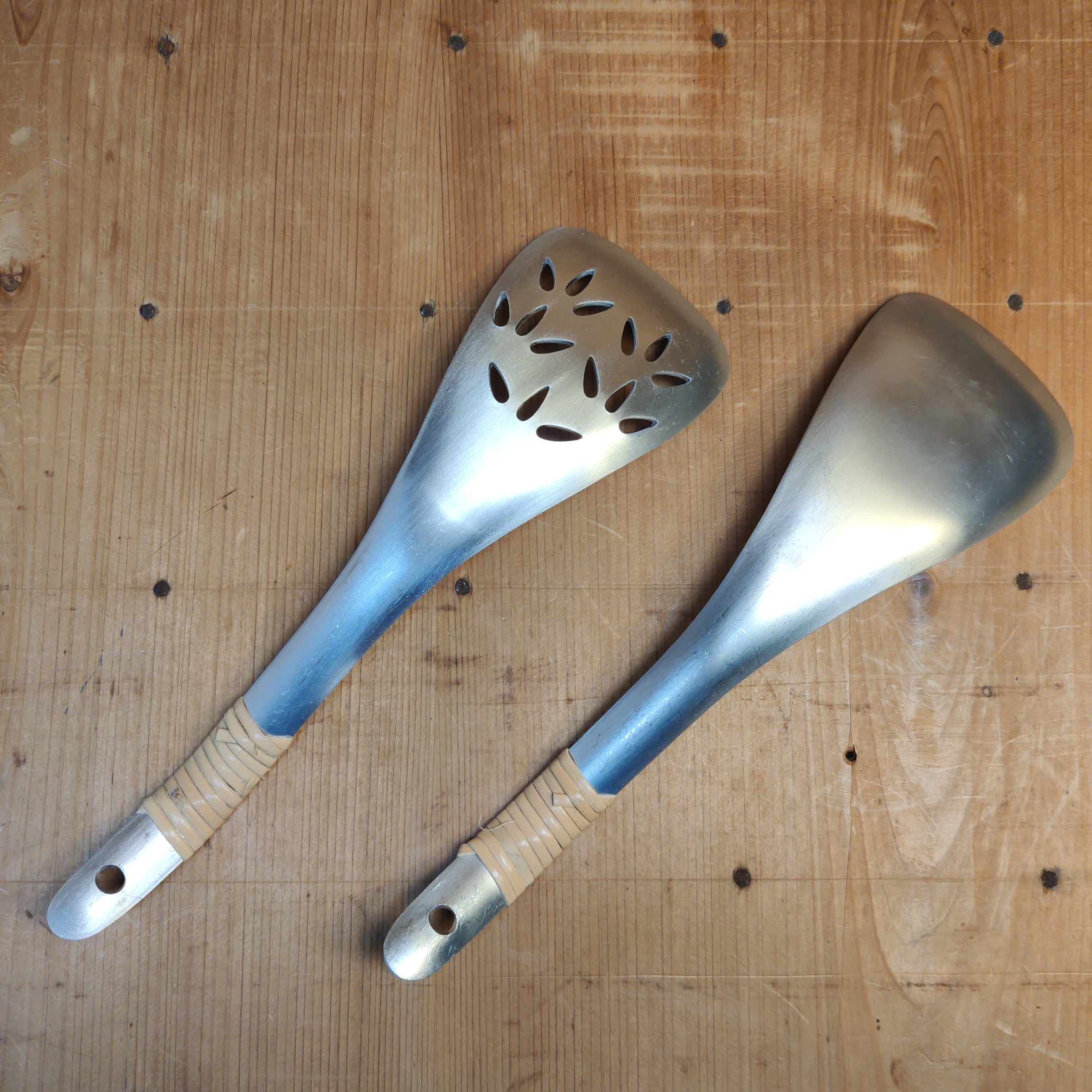 Aluminum Serving Spoon - Triangle – Bernal Cutlery