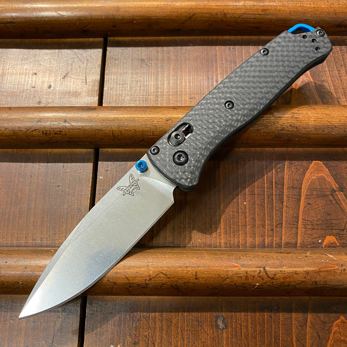 Benchmade Abalone Shell Benchmade 535-3 Bugout Drop Point CPM-S90V AXIS Lock Carbon Fiber Hand ...
