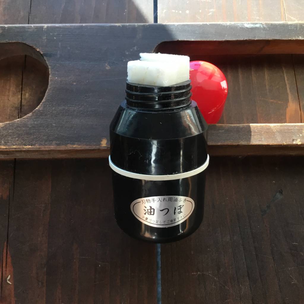 Camellia Oil Applicator Bottle – Bernal Cutlery