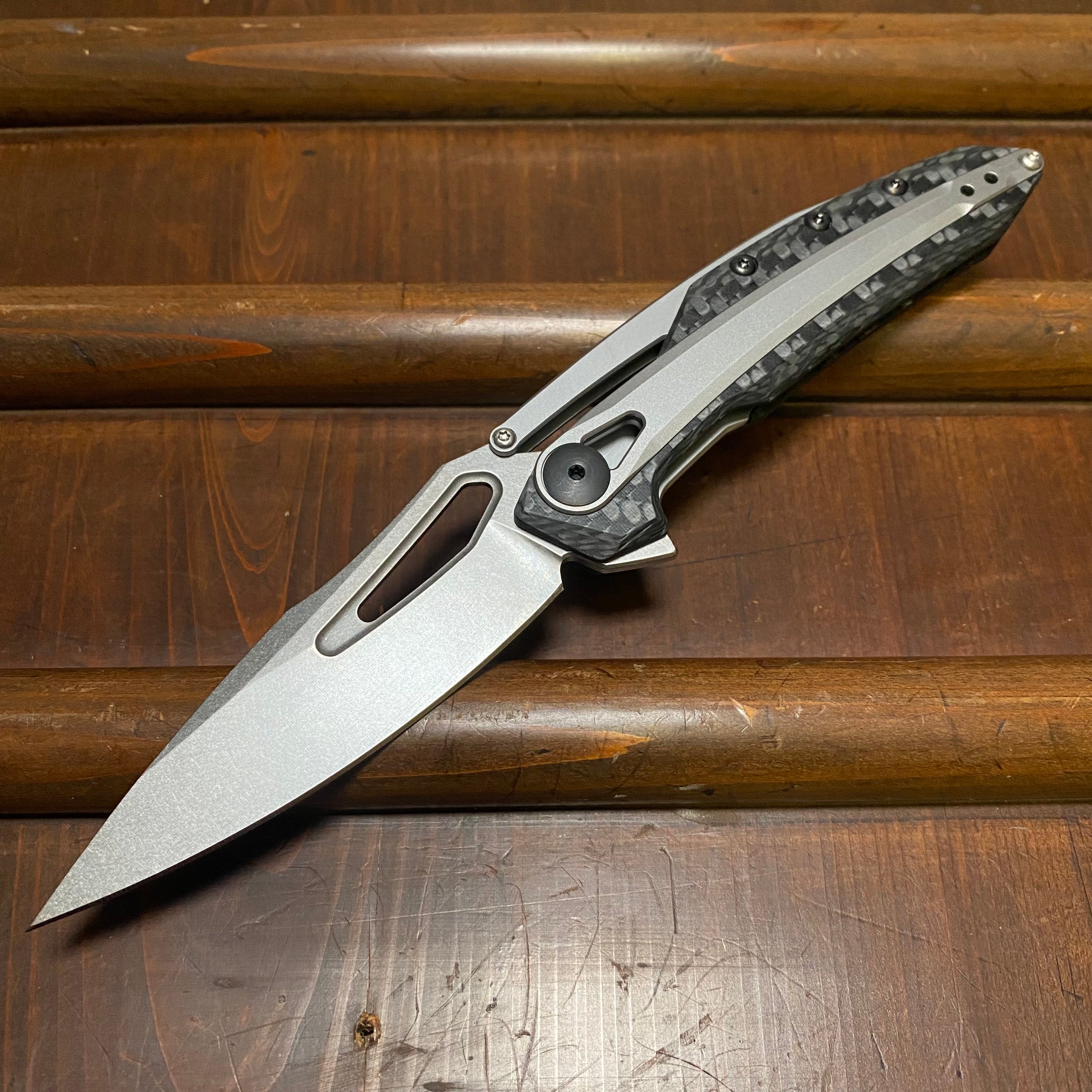 Zero Tolerance 0990 Spear Point CPM-20CV Liner Lock Carbon Fiber 