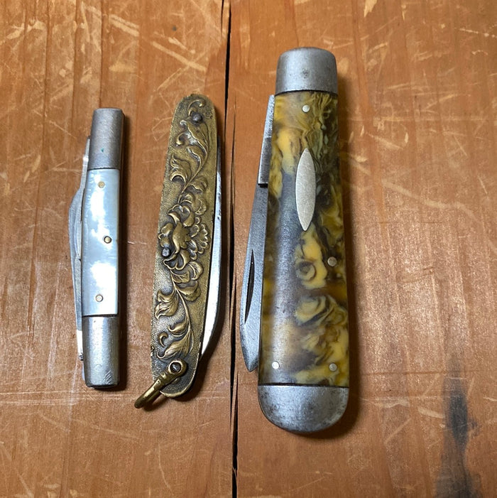 Bargain Bin Pocket Knife - $15 each