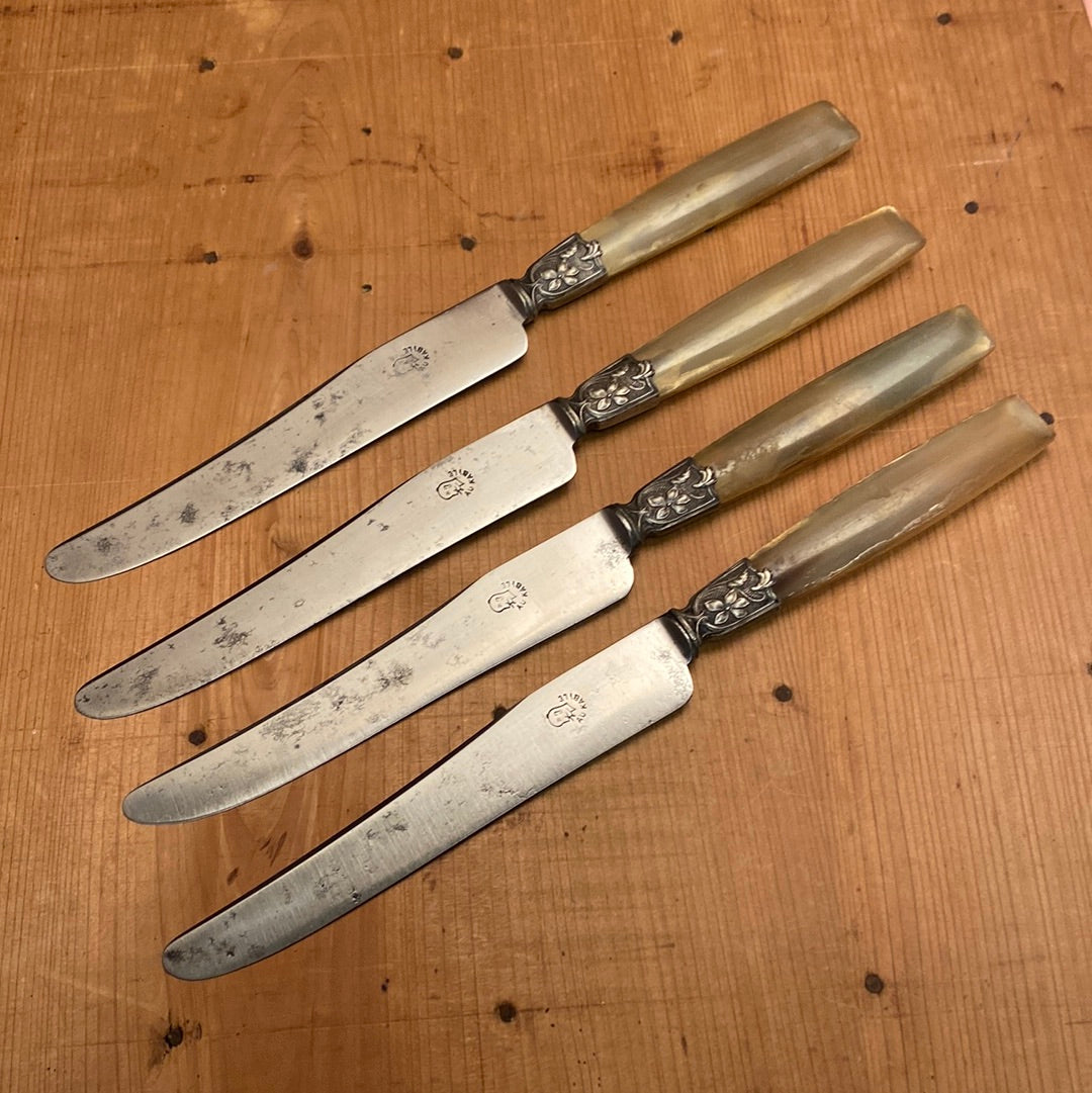 Au Kabile Table Knives Art Nouveau Carbon Steel & Horn France set of 4