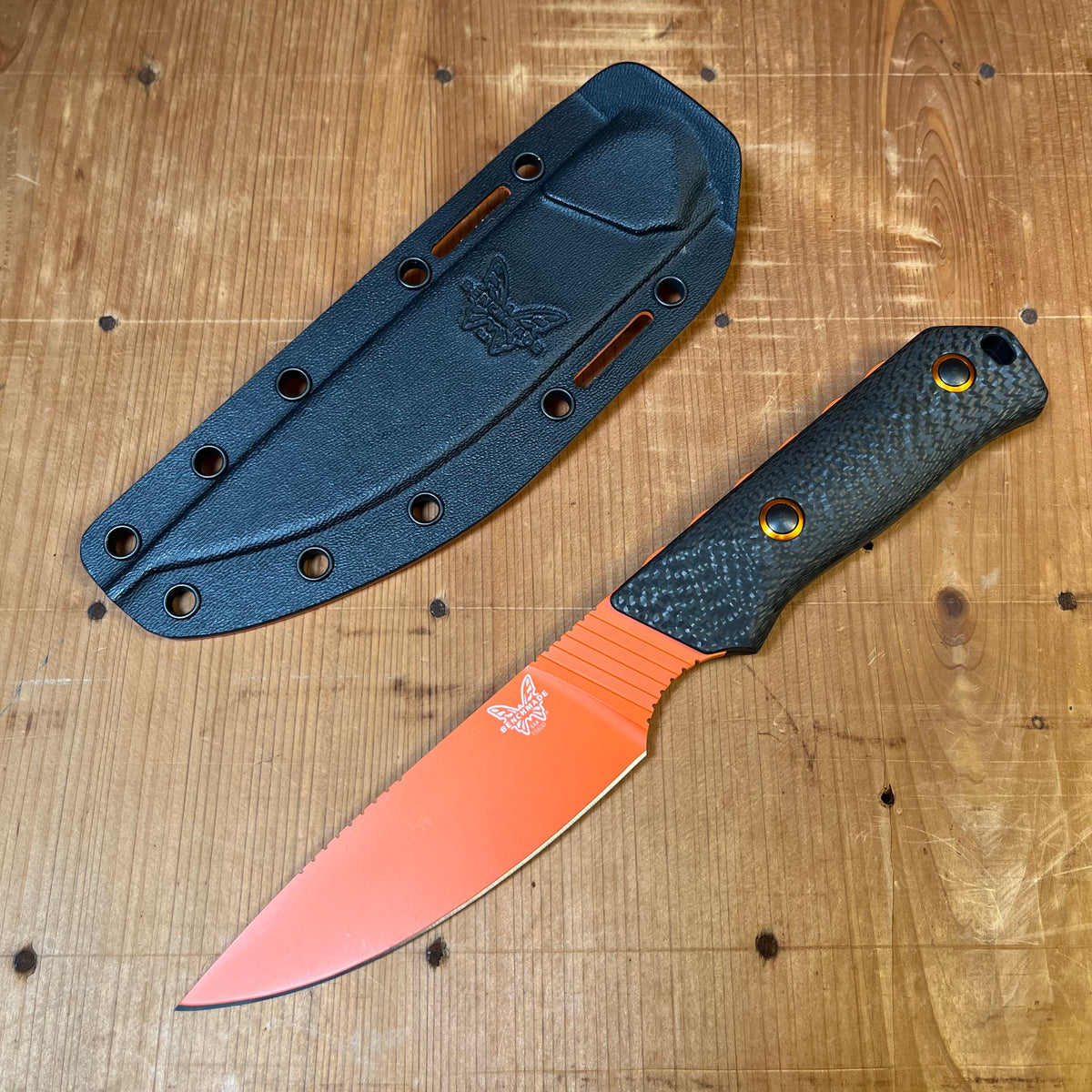 Benchmade 15600OR Raghorn with Sheath