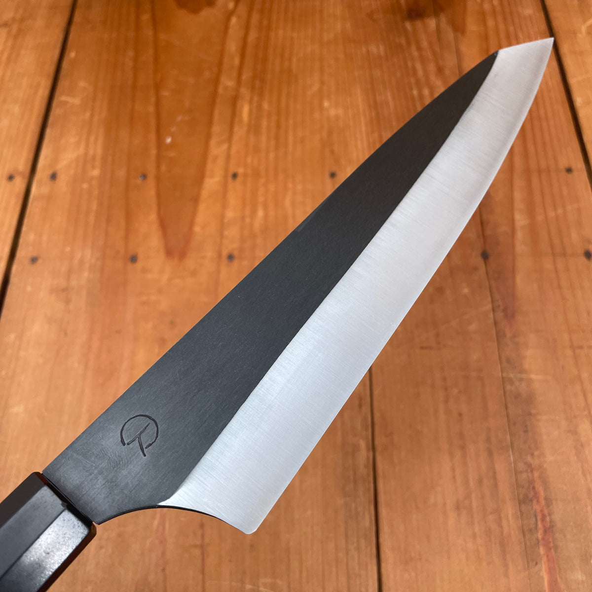 Alma Knife Co. 210mm Kiritsuke Gyuto 52100 Kurouchi - Rosewood Ebony Ferrule