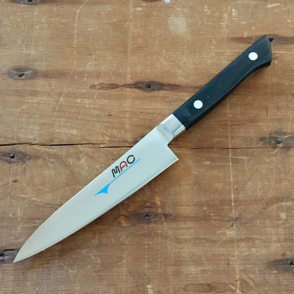 https://bernalcutlery.com/cdn/shop/products/mac-5-petty-knife-professional-pkf-50.jpg?v=1599786790&width=600